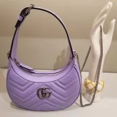 【雷市場（ポンジャン）商品韓国直送】 GUCCI(グッチ) GG マーモント ハーフムーン ミニバッグ