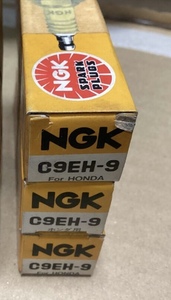 C9EH-9 ×3本　　未使用品。 NGK ホンダバイク等