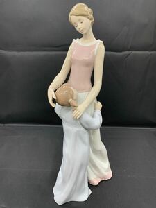 H リヤドロ 大好きなママ 親子 娘 母 置物 LLADRO フィギュリン 陶器人形 オブジェ 陶器 インテリア リアドロ 人形 1円スタート 1円〜