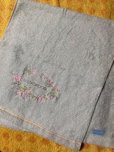 ウェッジウッド フェイスタオル mgお花刺繍