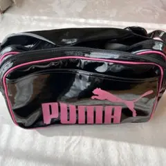 PUMA エナメルバッグ