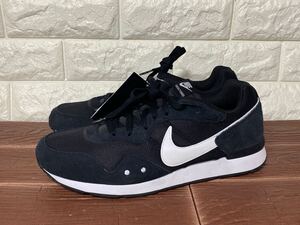 新品 29.5㎝　NIKE ナイキ VENTURE RUNNER ベンチャーランナー　ブラック　黒　メンズスニーカー　