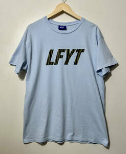 ★LFYT lafayette ラファイエット ブランドロゴ ゼブラ柄 半袖Tシャツ L 水色