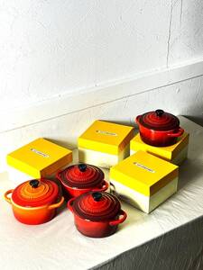 【★緊急セール！】M2834【未使用★保管品★箱付】ル・クルーゼ Le Creuset ミニ ココット 4個セット オレンジ1/チェリーレッド3 910050-00