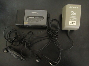 B561.SONY ソニー WMD-DT1　DAT Walkman ウォークマン 動作未確認ジャンク 