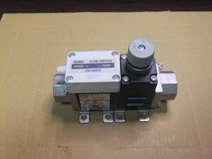 SMC FLOW SWITCH　PF3W504S-03-1-R　中古品/ジャンク品　工場の整理品　240519-07