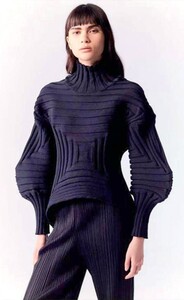 【極美品】プリーツプリーズ イッセイミヤケ　3D フロスト 長袖 ニット PLEATS PLEASE ISSEY MIYAKE FROST KNIT Jumper Taille Unique 