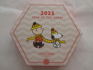 ロクシタン SNOOPY 2025 NEWYEAR シア ハンドトリオ 3種30ml x 各1