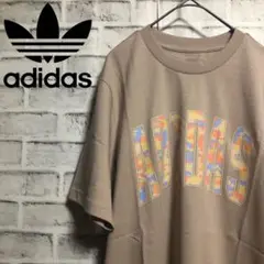 新品⭐️adidas ビッグADIDASロゴ Tシャツ M ベージュ×カモ