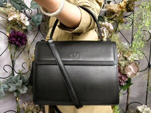 超美品●VALENTINO GARAVANI ヴァレンティノ ガラヴァーニ●ロゴ型押し●タッセル●カーフ レザー 本革●2way ハンド バッグ●黒●Js51797