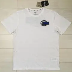 PUMA 新品　Tシャツ　メンズMサイズ　ホワイト　バックプリントあり