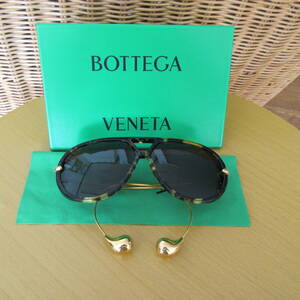 BOTTEGA VENETA★ボッテガヴェネタ　ドロップパイロットサングラス　２０２４年２月ルネッテリア札幌にて