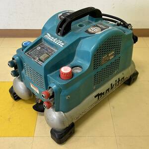 24名/A055202-2/KK23000/L014-322/【名古屋】makita マキタ エアコンプレッサ モデル AC461XS