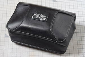 ＃55　古いカメラケース　Konica　C35EF　ピッカリコニカ