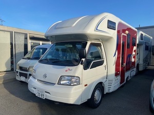 ナッツRV マッシュ 4WD 12Vクーラー 車検付き 全国陸送手配可能 タイミングチェーン ソーラーパネル FFヒーター 走行充電 ツインサブBT　