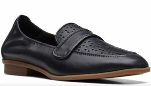 送料無料 Clarks 25.5cm 超軽量 フラット ブラック スニーカー レザー ローファー スリッポン フォーマル バレエ RRR196