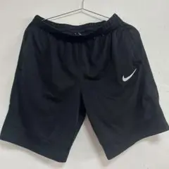 Nike DRI-FIT ブラック ハーフパンツ Mサイズ