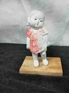 陶器 人形 日本 白磁 幼女 アンティーク 置物