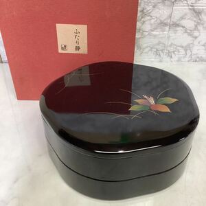 山中漆器　重箱　ブラック　正月　お弁当箱　お節料理　花柄　シンプル　赤　S62