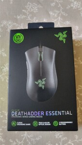 Razer DEATHADDER ESSENTIAL 有線ゲーミングマウス (ブラック)　未使用　未開封　保管品