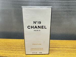 A528 新品　未開封　CHANEL シャネル　No.19 パルファム　ヴァポリザター　15ml 香水　