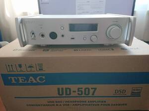 TEAC UD-507-S (UD-505-Xの上位モデル) 購入後3ヶ月の極美品 全付属品、元箱、保証あり