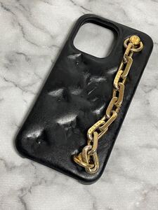 LOUIS VUITTON ルイヴィトン　バンパークッサン　スマホケース iPhone13pro 黒色