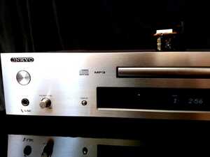 ONKYO C-7030 オンキヨー高音質 CDプレーヤー■□除菌清掃品■□ピックアップレンズ交換他■□動作品