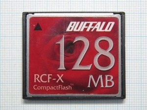 ★BUFFALO コンパクトフラッシュ １２８ＭＢ 中古★送料６３円～ 