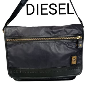 Y1110-5 綺麗 DIESEL ディーゼル メッセンジャーバッグ ショルダーバッグ 肩掛け 黒ブラック