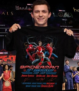 海外　限定品　スパイダーマン:ノー・ウェイ・ホーム　シャツ　　サイズ各種　１5