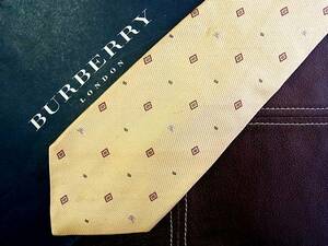 【在庫処分セール】5-9044ｚ◆バーバリー【総ロゴ】【BURBERRY】ネクタイ◆