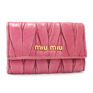 ミュウミュウ 6連キーケース 5M0222 マトラッセ レザー ピンク ゴールド金具 MIUMIU