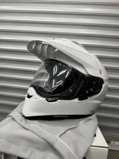 HORNET ADV SHOEI ホワイト M