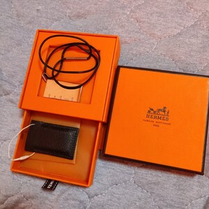 HERMES エルメス プレート ネックレス レザー ペンダント 共箱付【匿名】即日発送!!