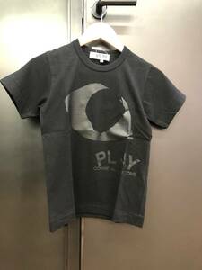 COMME des GARCONS PLAY Tシャツ　黒×片目　レディースXSサイズ　AZ-T191