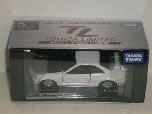 TOMICA LIMITED スカイライン誕生50周年記念 SKYLINE GT-R VspecⅡ N1(BNR34)白