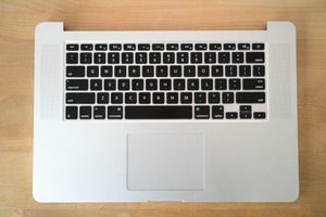 MacBook Pro 15" 2013/2014 A1398 USキーボード トップ ケース 中古 