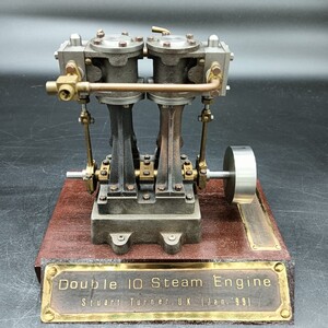 【A0916】 蒸気エンジン STUART TURNER UK Double IO Steam Engine アンティーク 時代物 サイズ約17x19x12cm 重さ約1.7kg 動作確認済み