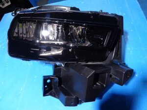 シトロエン C3 エアクロス A8YH01 右 LED ヘッドライト ヘッドランプ　462161423　　2024.9.13.HT.3-K7-110　外車　24090090