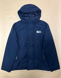 美品 定価60,500円 A.P.C. CYBER PARKA 中綿 ジャケット ネイビー M パファー ブルゾン マウンテン パーカー ロゴ APC アーペーセー @b187