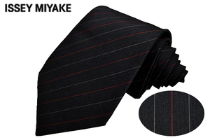 N-2688★送料無料★im product アイムプロダクト ISSEY MIYAKE イッセイミヤケ★日本製 ブラック黒色 レジメンタル 光沢 シルクネクタイ