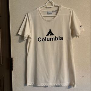 COLUMBIA コロンビア スチュアート Tシャツ 半袖 オムニウィック　レディース　Lサイズ　offwhite色