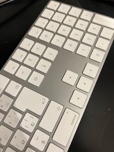 Apple Magic Keyboard テンキー付き 日本語キーボード　純正　マジックキーボード中古品