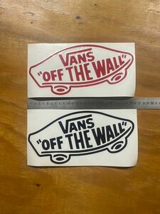 激レア　VANS OFF THE WALL ビック ステッカー 27cm 黒　赤　2枚セット　スケートボード　シール スケート　スノーボード　ストリート