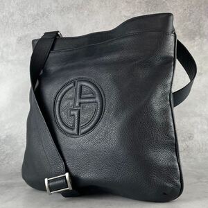 【美品】ジョルジオアルマーニ GIORGIO ARMANI メンズ ビジネス ショルダーバッグ サコッシュ ボディ エンボス ロゴ レザー 本革 ブラック