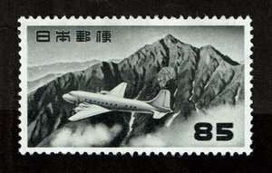 N321■【糊落ち】1952年　航空切手　立山航空(円位)　85円■未使用