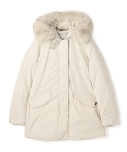 WOOLRICH ファー付きフードダウンコート S ZOZO内ESTNATIONにて購入