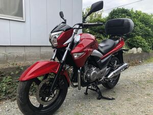 スズキ GSR250 リアボックス付き　低走行者　コケ傷無し