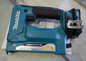 【makita】マキタ 【T4（RT線）/10mm】ST113D /充電式タッカ/10.8V/2.0AH/バッテリ1個 BL1020B【動作確認済】//※充電器＆ケース欠品